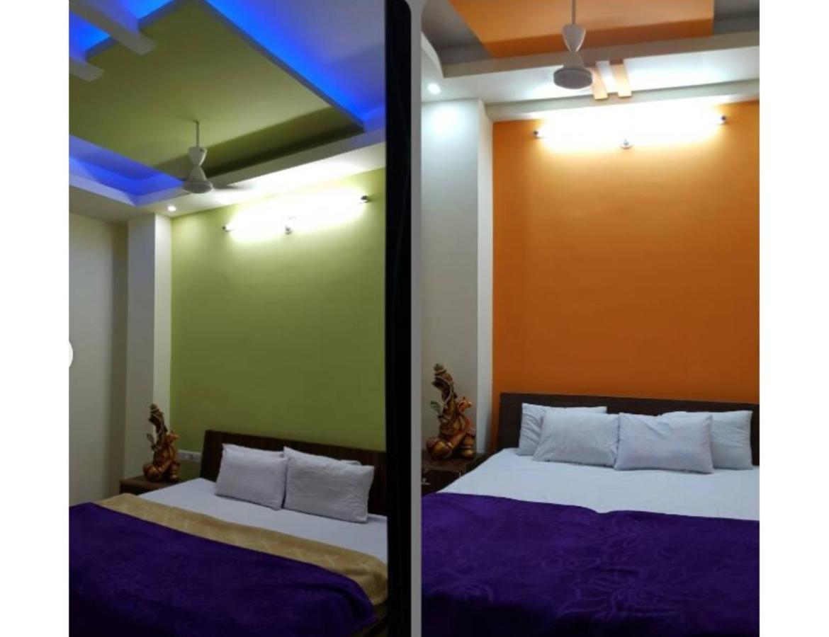Hotel Adarsh, Ujjain Dış mekan fotoğraf