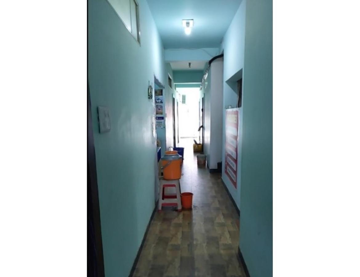 Hotel Adarsh, Ujjain Dış mekan fotoğraf